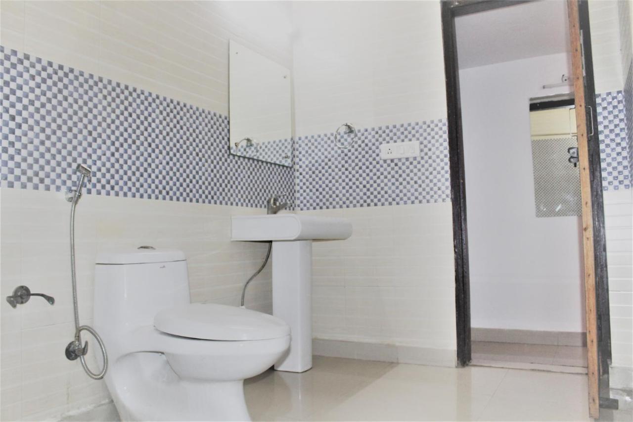 Hotel Trio Residency Near Noida City Center 外观 照片